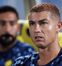 Cristiano Ronaldo ក្នុង game មួយ ដែលមានការជជែកវែកញែកលើ Ronaldo Goal Controversy លើការរាប់គ្រាប់បាល់របស់គាត់។